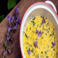 Scrambled Eggs with Chervil and Chives_image