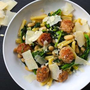 Pasta with Sausage, Broccoli Rabe and White Beans - Nerds with Knives_image