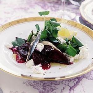 Beetroot, goat's cheese & anchovy salad_image