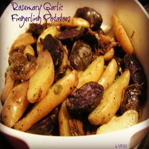 Rosemary Garlic Fingerling Potatoes_image