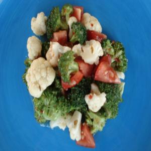 Broccoli and Cauliflower Salad_image