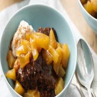 Slow-Cooker Apple Gingerbread Pudding Cake_image
