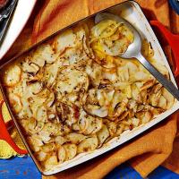 Fennel & lemon boulangère potatoes image