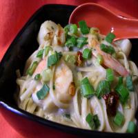 Linguine With Scallops and Shrimp in Thai Green Curry Sauce image