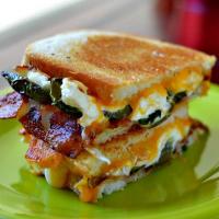 Jalapeno Popper Grilled Cheese_image