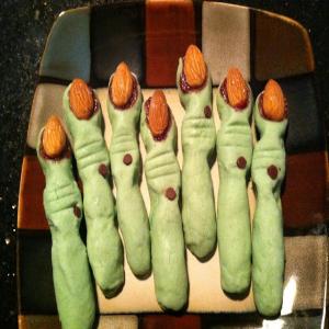 WITCHES FINGERS_image