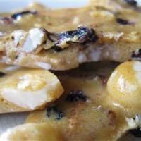 Macadamia Nut Brittle with Blueberries_image