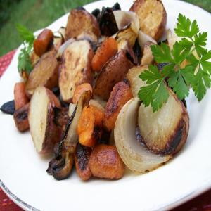 Oven-Roasted Autumn Vegetables image