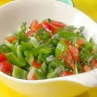 Green Pepper and Tomato Salad_image