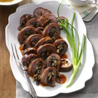 Mushroom-Stuffed Flank Steak Roll_image