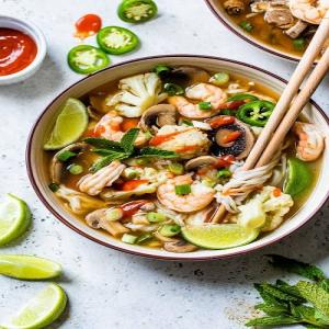 Quick Shrimp Pho with Vegetables (Vietnamese Noodle Soup)_image
