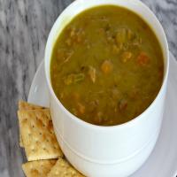 Creamy Split Pea Soup With Bacon_image