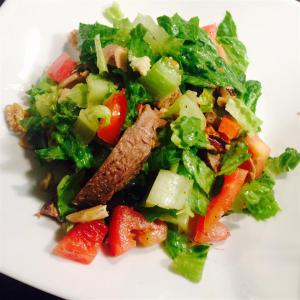 Steak Salad (Ranen Salad) image