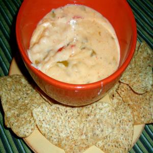 Mexican Cheese Dip W/Green Chilies and Tequila_image