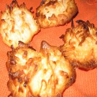Pongaroons Macaroon Cookies Recipe image