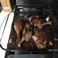 Roast Duck Legs With Red Wine Sauce_image