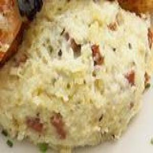 Andouille and White Cheddar Cheese Grits_image