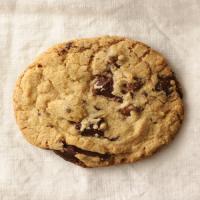 Ultimate Chocolate Chip Cookies_image
