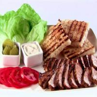 Pork Sandwiches with White Barbecue Sauce_image