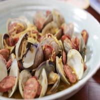 Steamed Clams with Spicy Garlic Bread image