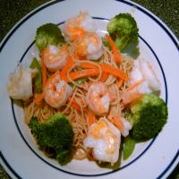 Orange-Sesame Noodles With Grilled Shrimp_image