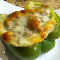Philly Cheese Steak-Stuffed Bell Peppers_image