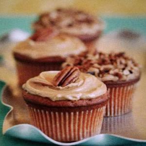Caramel Cupcakes With Butterscotch Frosting_image