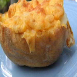 Alfredo and Cheese Stuffed Potatoes Recipe_image