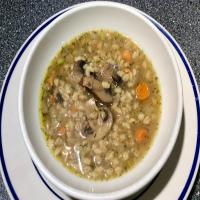 Deli Style Mushroom Barley Soup_image
