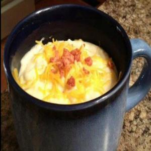Easy cheesy crock pot O'Brien potato soup_image