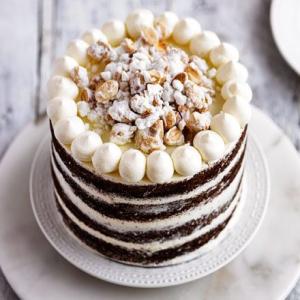 Honey & almond layer cake image