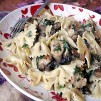 Creamy Pasta With Mushrooms, Spinach, and Peas image