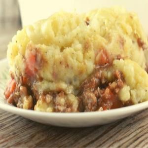 French Onion Shepherd's Pie Recipe - These Old Cookbooks_image