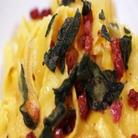 Butternut Squash Alfredo With Crispy Pancetta And Sage Recipe by Tasty image