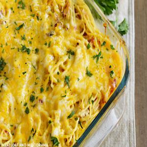 Cheesy Chicken Spaghetti - Meatloaf and Melodrama_image