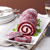 Sugared Red Velvet Cake Roll_image