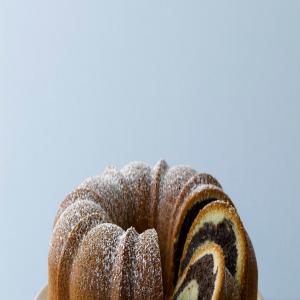 Rum-Scented Marble Cake_image