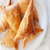 Broccoli Cheddar Hand Pies_image