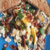 Bacon, Spinach, and Egg Scramble image