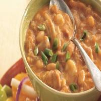 Slow-Cooker White Chicken Chili with Hominy_image