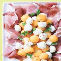 Cantaloupe and Mozzarella with Prosciutto and Basil_image
