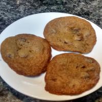 Thin and Crispy Chocolate Chip Cookies_image