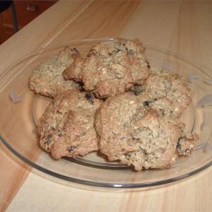 Health Nut Oatmeal Cookies_image