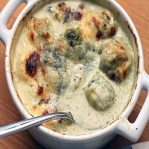 Creamy Brussels Sprouts Gratin With Blue Cheese_image