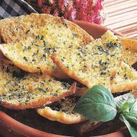 Cheese and Garlic Pita Wedges image