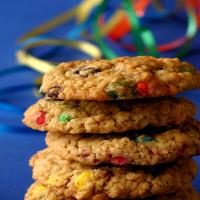Chewy Oatmeal and M&M cookies_image