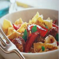 Bow Ties with Sausage & Sweet Peppers Recipe - (3.3/5)_image