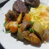 Breakfast Potatoes With Paprika_image