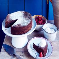 Flourless Chocolate-Almond Cake_image