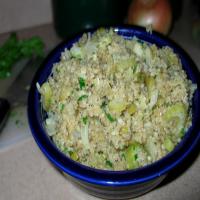 Bulgur Stuffing With Celery, Apples and Sage_image
